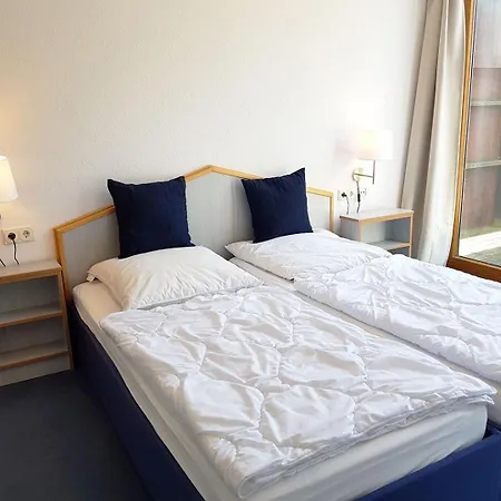 Mecklenburg - 05-07 شقة *